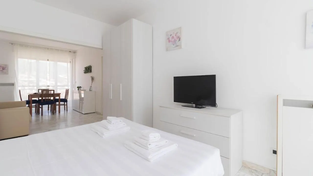 Italianway - Sant'Erasmo 3 Apartment Arma di Taggia