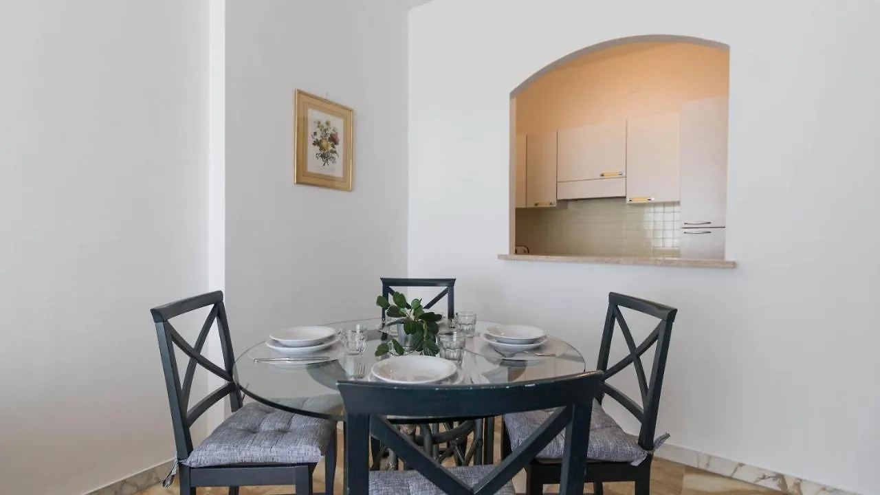 Italianway - Sant'Erasmo 3 Apartment Arma di Taggia 0*,  Italy